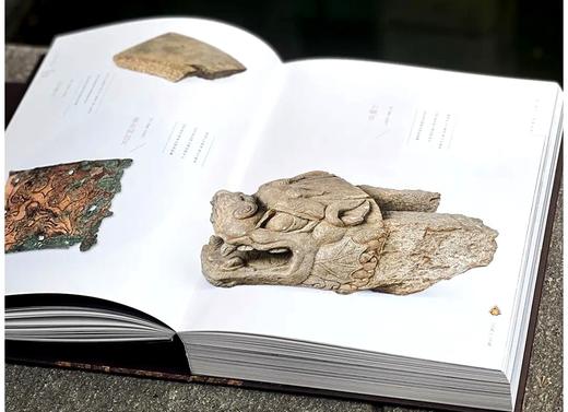 《山河与共：辽金历史文化主题文物》，精装，8开，726页，辽宁省博物馆主编，辽宁美术出版社2025年一版一印，定价860，售价699元。 商品图11