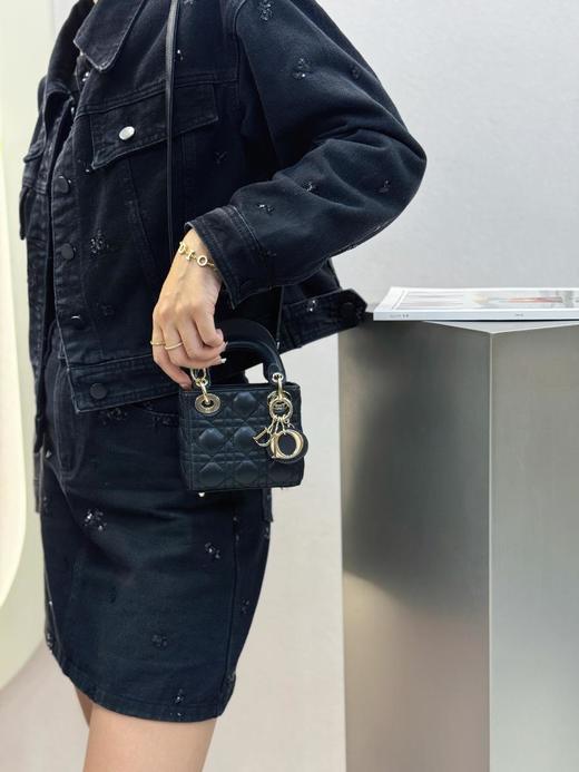 DIOR迪奥LadyDior金色Logo吊坠藤格纹图案可拆卸可调节肩带羊皮革戴妃包单肩斜挎手提包超迷你（HH） 商品图5