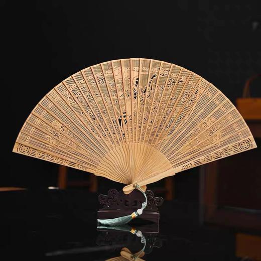 孔雀/嫦娥°镂空绿檀扇 商品图2