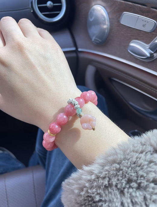 春日桃花把一场樱花雨绕在腕间新中式粉晶石猫爪手链 商品图4