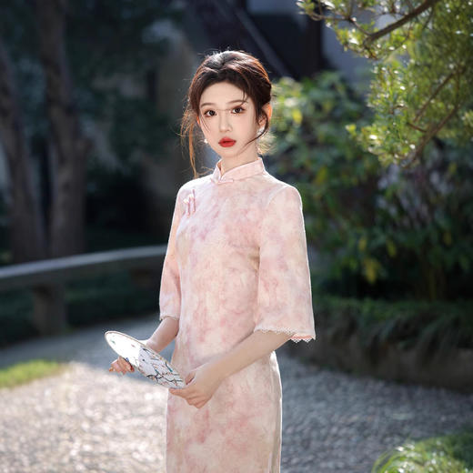 新中式少女旗袍粉色2025年早春复古法式风改良中袖修身连衣裙日常 商品图1