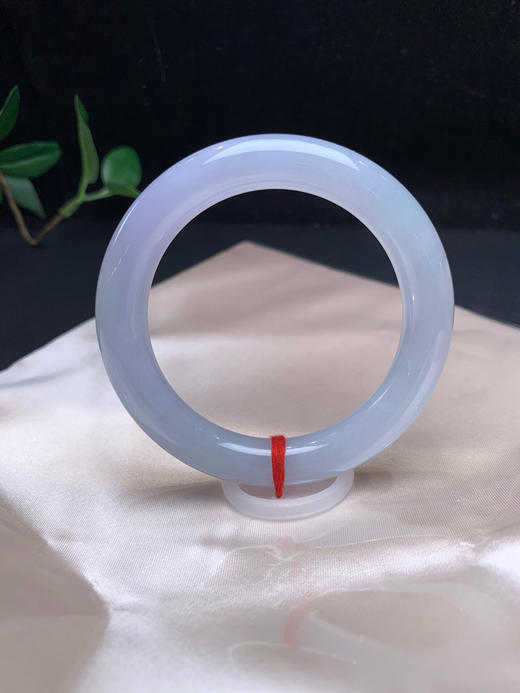 612669，53紫罗兰圆条，整体底子非常细腻，整圈带淡紫底，尽显温柔气质 商品图1