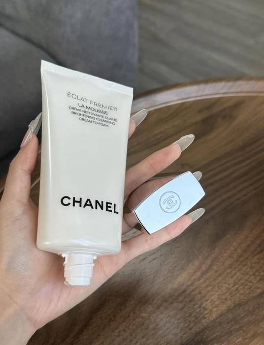 CHANEL 新款香奈儿光采净肤美白泡沫洁面乳 温和清洁洗面奶焕亮150ml光彩 商品图3