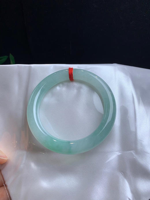 612668，52.5冰绿底圆条，整条带绿底色，润润的，干净甜美 商品图5