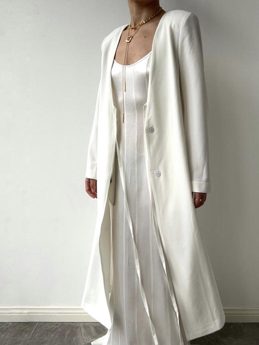 ranyepersonal｜coat 垫肩低胸系带后网纱拼接宽松西装大衣  [ 白LELUXE22CO01 ] 商品图9