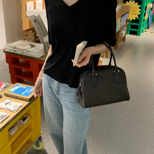 洛诗琳05739韩系慵懒随性简约纯色显瘦V领天丝羊毛T恤女62230 商品图0