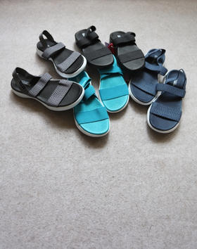 简单粗暴 哈！女段 Skechers 针织弹力带 轻便 一脚蹬 小厚底 凉鞋