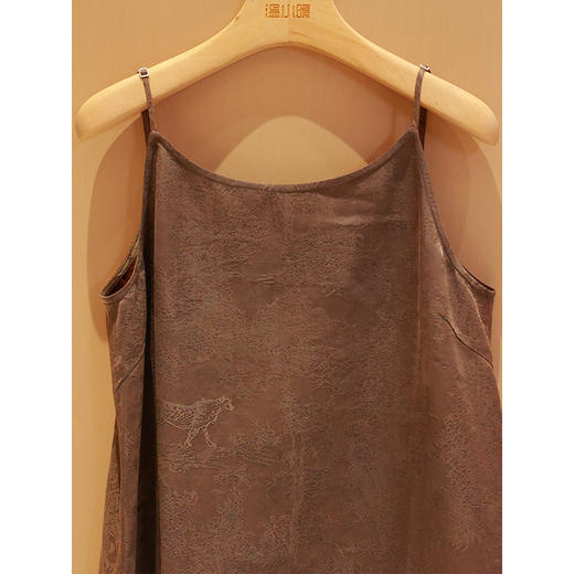 【线上专属】吊带裙（25718187-檀色-奢定款） 商品图1