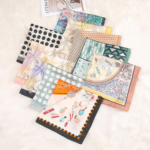 春夏款桑蚕丝丝巾女真丝小丝巾方巾53领巾时尚装饰头巾包发带百搭丝巾夏季配饰新款爆款 商品图3