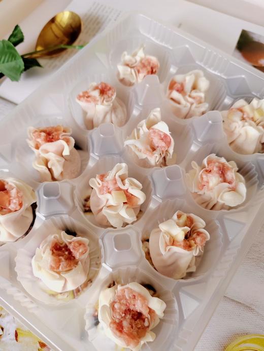 鲜肉笋尖烧卖12.8元1盒12枚，明天到 商品图4