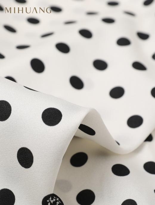 米皇圆领女衫 商品图2