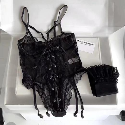 交叉绑带蕾丝连体衣（带丝袜）！！推荐黑色，紫色参考图片 商品图1