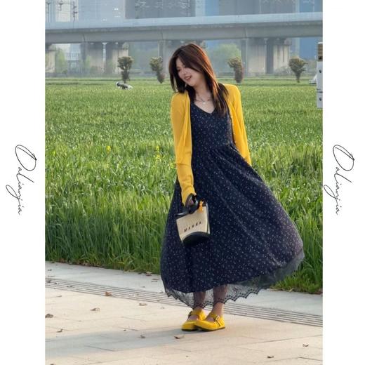 2025新品  佳佳同款【蔚蓝风铃】小碎花蕾丝吊带长裙薄款舒适大码宽松印花无袖 商品图2