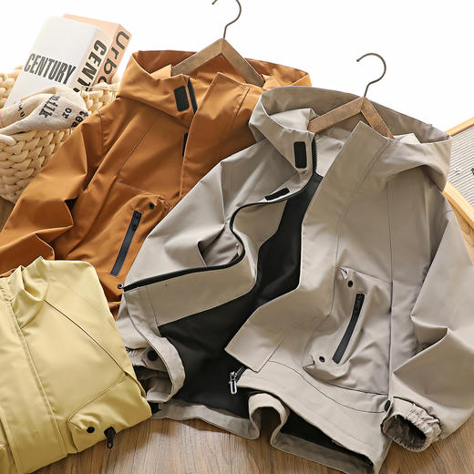 自营（香芋糖）-户外亲子中大童连帽夹克男童冲锋衣外套春秋款 商品图2