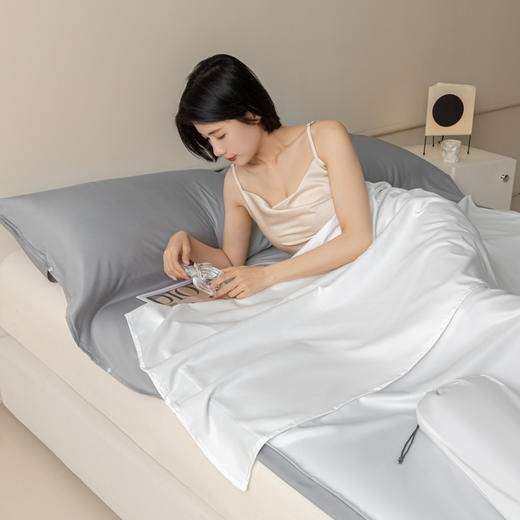 【水洗凉感丝旅行睡袋】酒店隔脏 夏季冰丝床单双人被套 旅游便携一体 国庆出行 商品图1