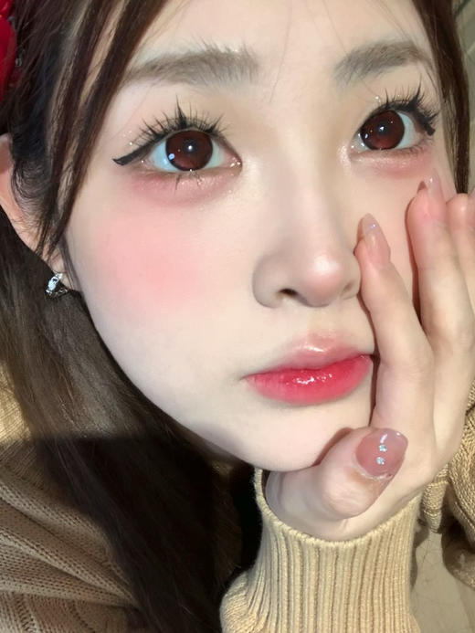 【这是日抛】 红糖鸽血 KiraFairy  |  大直径14.5，着色直径14.0 基弧8.5 含水40％ |【同品牌多盒购买更划算，具体活动可以咨询在线客服】红色美瞳 商品图2