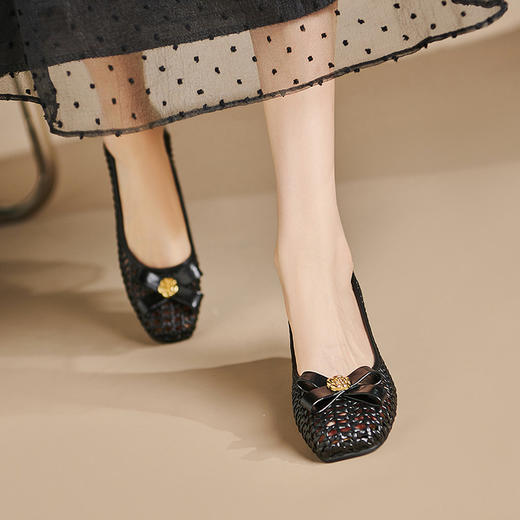 【预售5天】法式真皮编织浅口单鞋女夏季新款镂空透气网状蝴蝶结女鞋SY&8781 商品图3