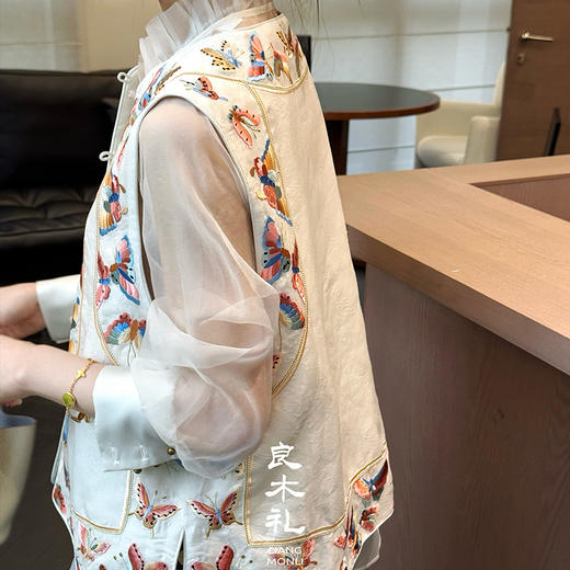 【不退不换】【现货】良木礼国风桑蚕丝马甲（280866） 商品图2