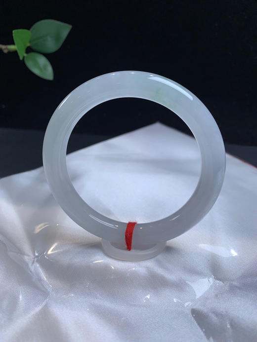 612683，55 冰底圆条，条形好，接近白月光。整体清爽秀气，润润的 商品图3