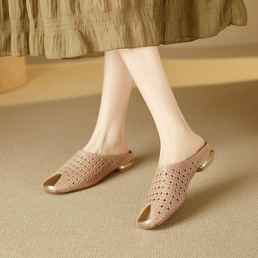 【预售5天】头层羊皮~小众复古洞洞编织款平底真皮拖鞋夏季新款包头凉鞋MBJR&6869 商品图2