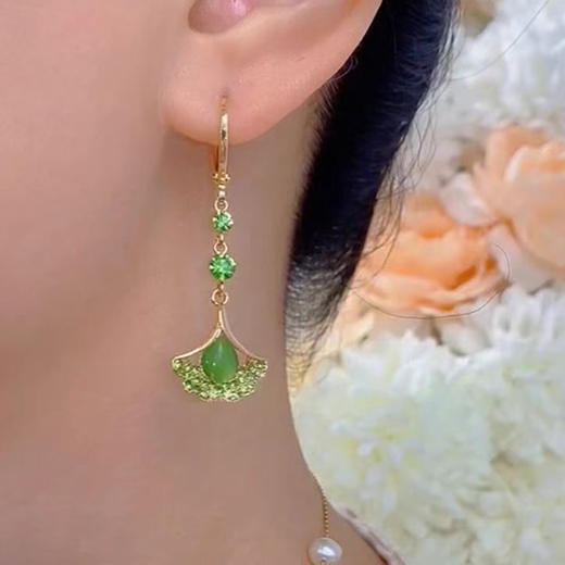 JU-DC-1312新款时尚气质绿色耳环小众设计银杏叶耳扣镶钻猫眼石耳坠耳饰 商品图2