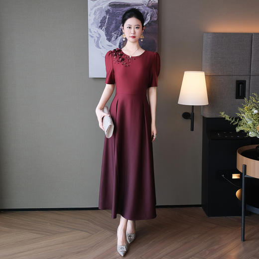 DNO-5CF5127夏季御姐风气质名媛女装钉珠短袖圆领 商品图0