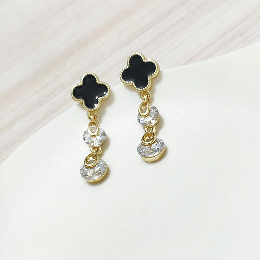 JU-CD-0048小香风新款时尚气质百搭长款耳环女个性简约复古精致四叶草耳钉批 商品图2