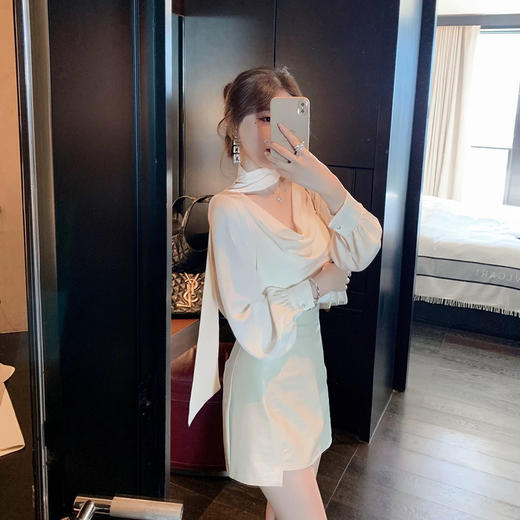 缎面衬衫 商品图1