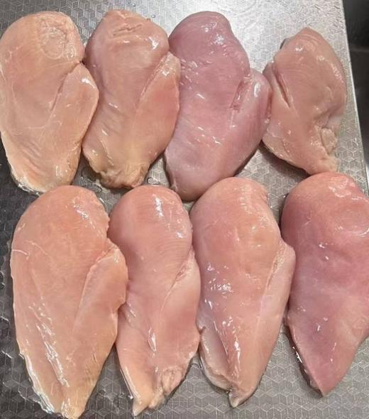 新鲜鸡胸肉10.9元1盒约450-500g,次日到 商品图0