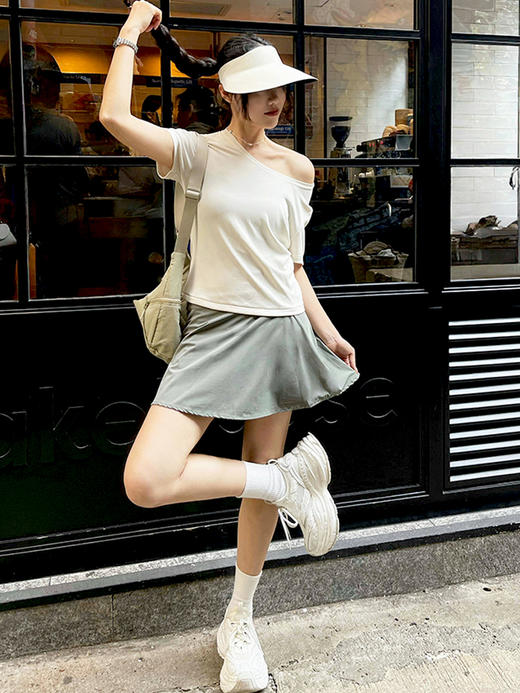 哈瓦塔新款A字网球小裙 商品图1