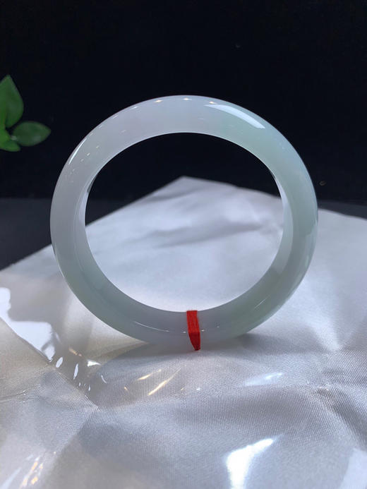 612680，58晴底手镯，底妆非常细 干净清新，润润的 商品图0