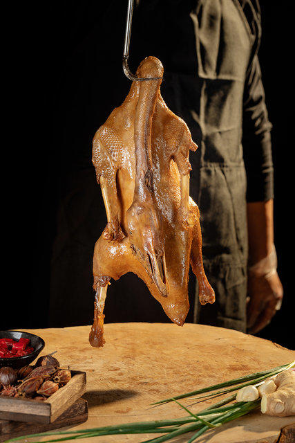 【49.9起团购卤鹅，卤鹅肝任选】顺丰空运 鹅滋道丨重庆荣昌老味卤鹅基地直邮 商品图0