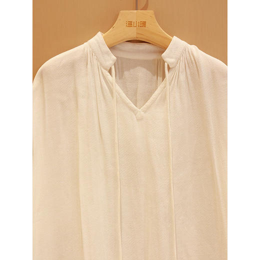 【线上专属】V领连衣裙(23707286-山矾) 商品图1