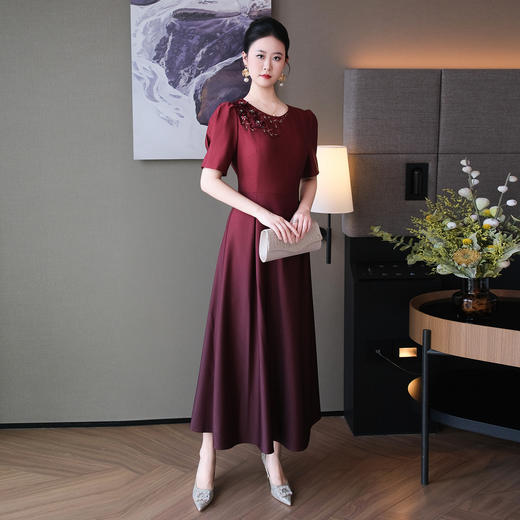 DNO-5CF5127夏季御姐风气质名媛女装钉珠短袖圆领 商品图1