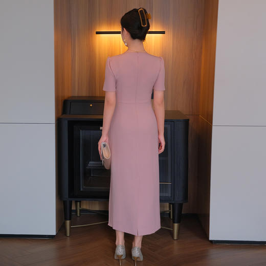 DNO-5CF24151高端品牌气质名媛2025夏季新款钉珠长款连衣裙 商品图3