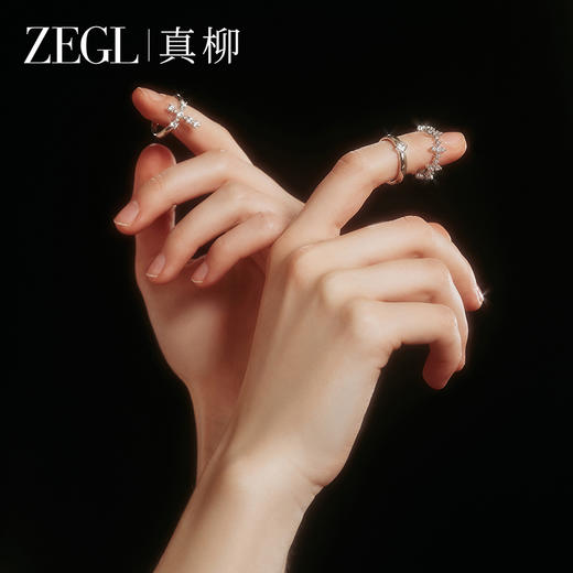ZEGL设计师十字架银色锆石戒指女小众设计轻奢冷淡风叠戴食指戒子 商品图3