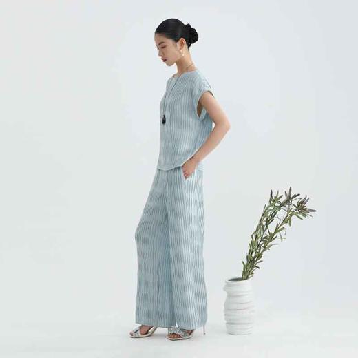 卡莉朵拉上衣C28B7134 商品图1