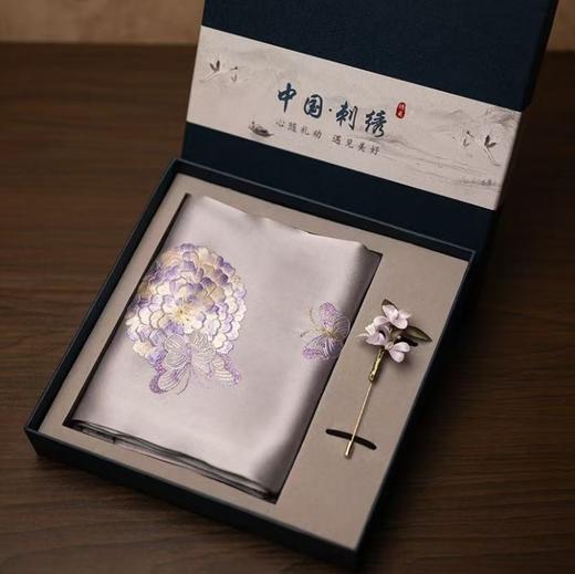 苏绣真丝围巾手工绒花套盒 商品图3