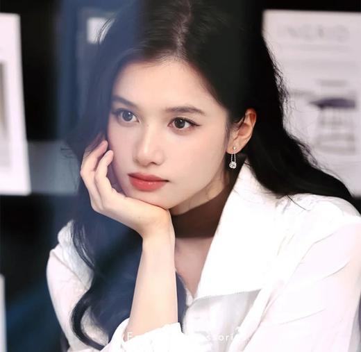 小众品牌原单宋慧乔同款925银针镀金耳环 商品图6