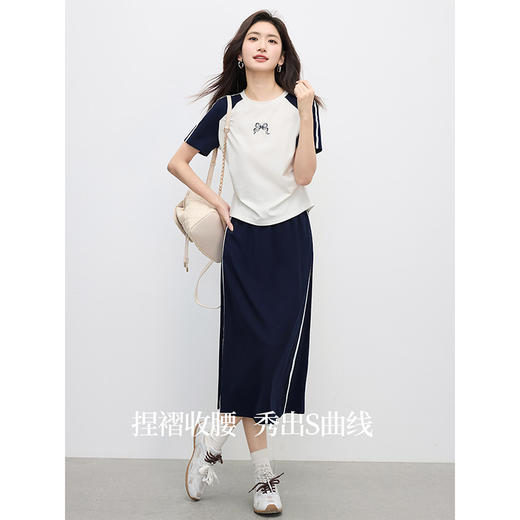 【专属特价】熙世界夏季套装女2025新款运动休闲撞色条纹短袖T恤半身裙两件套 商品图2