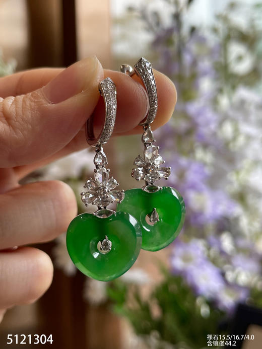 老坑艳绿心形耳坠【5121304】具体价格微信咨询 商品图3