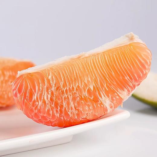 新鲜水果 爆甜多汁泰国青皮红心柚子 1枚（2斤左右） 商品图2