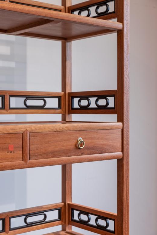 红桥红  家具严选  缅甸花梨（大果紫檀）【196嵌紫光檀椭圆卡子花 书架】 商品图4