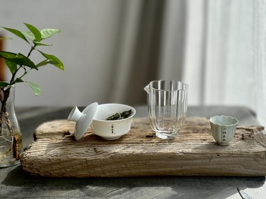 【新茶上市】《冰肌》2025准特级白牡丹饼，又清，又鲜，又香，冰雪微甜，清雅不可方物（8饼收藏装） 商品图7