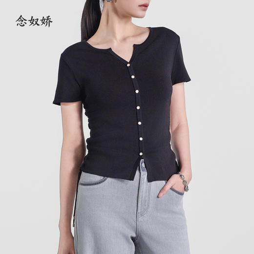 【商场同款】CNK5496 “双色针织” 显瘦好穿 透气干爽 版型基础好搭配 商品图2