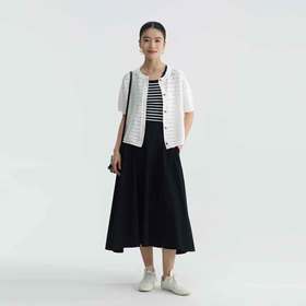 卡莉朵拉针织衫C28B7349