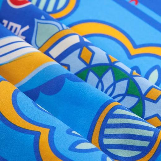 至爱疆物·五星出东方桑蚕丝丝巾  手感舒适干洁 商品图3