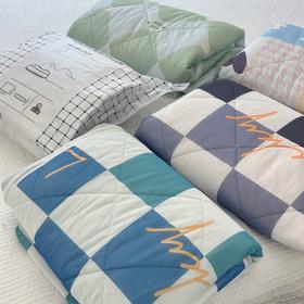 送8元退货运费 宜家同厂同源【夏日COOL玻尿酸美肤冰皮被】这款凉感丝空调被简直是为夏天而生的睡眠救星!手感细腻舒适