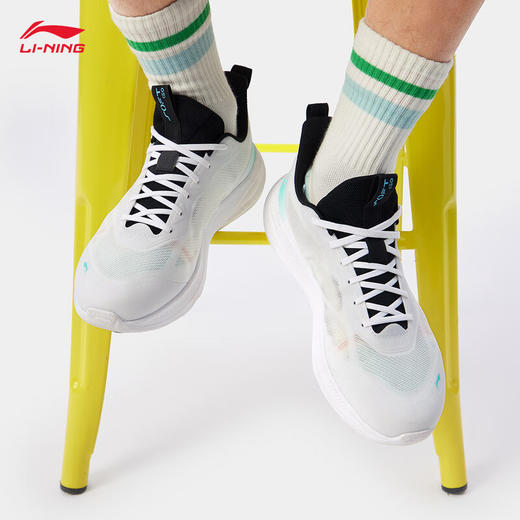 李宁soft go 2 v4潮流休闲鞋男鞋2025春夏新款柔软复古休闲鞋AGLV091 商品图5