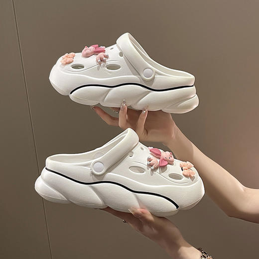 一鞋两穿【怎么搭都好看！ins网红佰搭洞洞鞋】女鞋防臭增高厚底洞洞鞋女夏时尚户外穿防滑沙滩鞋可拆卸DIY配饰。ry 商品图5